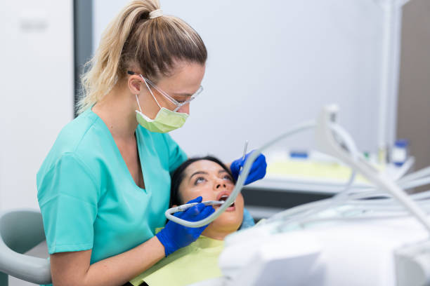 Best Emergency Dentist for Knocked-Out Tooth in Brooksi, DE